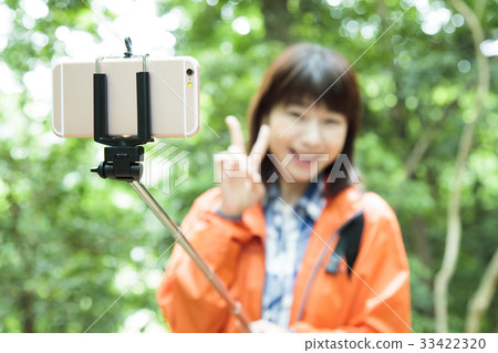Mountain Climbing Mountain Girl Trekking Mountain Climbing Mountain Outdoor Hiking 33422320