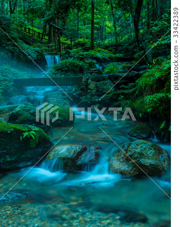 Water fall waterfall 33422389