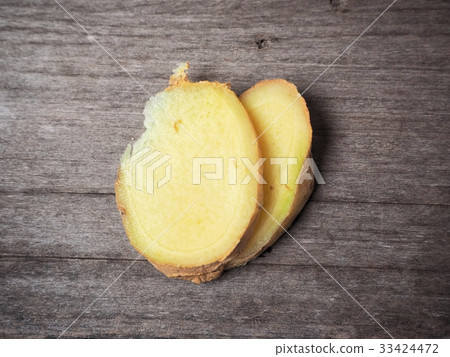 Ginger root Ginger root 33424472