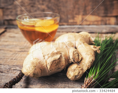 Ginger tea and mint with lemon Ginger tea and mint with lemon 33424484