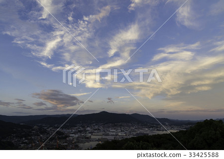 In August, look at the city of Sasebo from Ishitake Observatory In August, look at the city of Sasebo from Ishitake Observatory 33425588