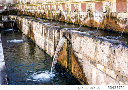Fountain of the 99 Spouts, L Aquila 33427731