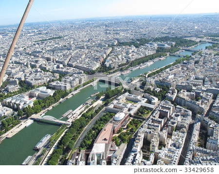 Paris: Seine and Grand Palais seen from the Eiffel Tower Paris: Seine and Grand Palais seen from the Eiffel Tower 33429658