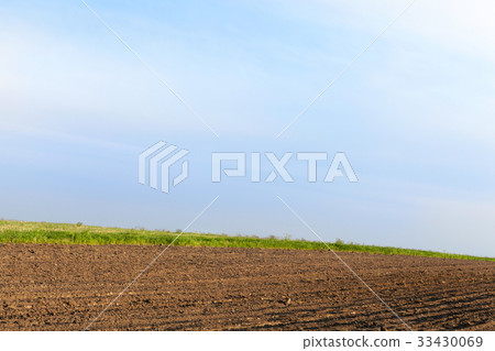 ploughed field 33430069