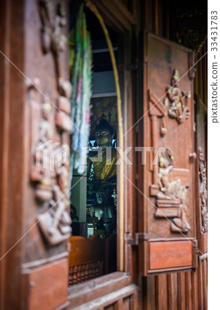 The Buddha looked through the window. The Buddha looked through the window. 33431783