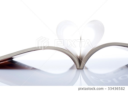 Book, heart 33436582