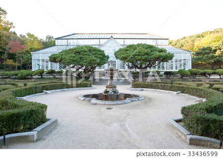 Great Greenhouse, Changgyeonggung, Jongno-gu, Seoul 33436599