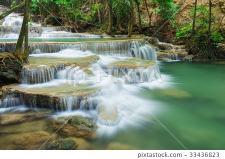 Level 1 of Huay Mae Kamin waterfall 33436823