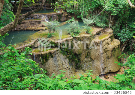 Level 4 of Huay Mae Kamin waterfall dry out Level 4 of Huay Mae Kamin waterfall dry out 33436845