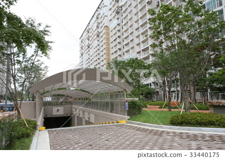 Jeonju City, Jeonbuk Province 33440175