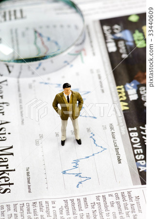 Magnifying glass, miniature Magnifying glass, miniature 33440609