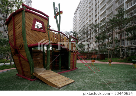 Playground, Iksan, Jeonbuk 33440634