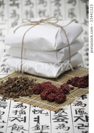 中醫，bokbunja，大棗，omija 33441123