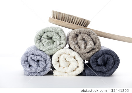 Brush, towel 33441203