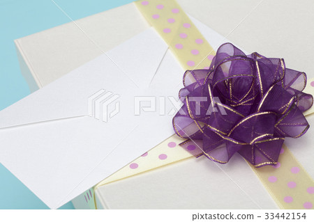 Letter, gift Letter, gift 33442154