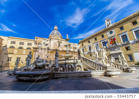Praetoria Fountain in Palermo, Italy Praetoria Fountain in Palermo, Italy 33443757