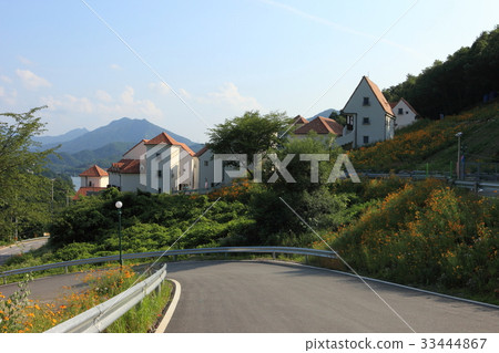 Petit France, Gapyeong-gun, Gyeonggi-do 33444867