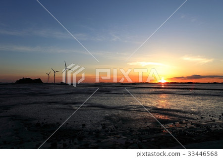 Nuey Island, Daebu Island, Ansan City, Gyeonggi-do 33446568