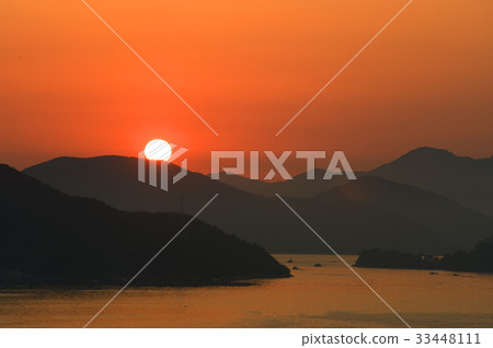 Hallyeo Marine National Park, Tongyeong-si, Gyeongnam 33448111