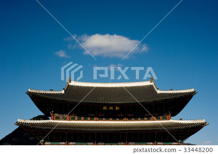 Kunjeongjeon (National Treasure No.223), Gyeongbokgung Palace, Jongno-gu, Seoul 33448200
