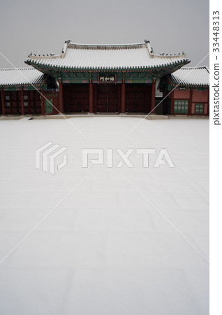 Snow, Winter, Gyeongbokgung, Jongno-gu, Seoul Snow, Winter, Gyeongbokgung, Jongno-gu, Seoul 33448313