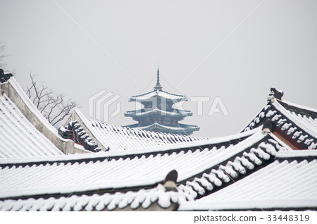 Snow, Winter, National Folk Museum, Gyeongbokgung, Jongno-gu, Seoul 33448319