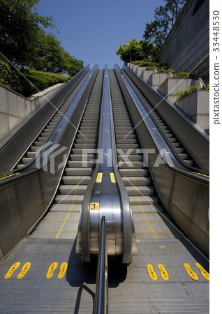 Escalator, World Cup Stadium Station (Line 6), Mapo-gu, Seoul 33448530