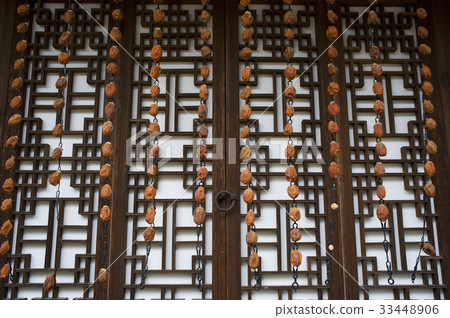 Dried persimmon, Korean house, Jung-gu, Seoul Dried persimmon, Korean house, Jung-gu, Seoul 33448906