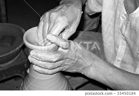 Black and white, ceramics, manufacture Black and white, ceramics, manufacture 33450184