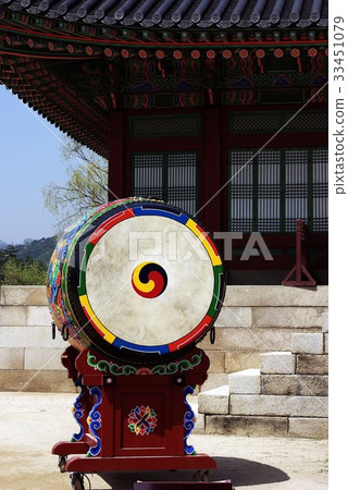 North, Gyeongbokgung, Jongno-gu, Seoul 33451079