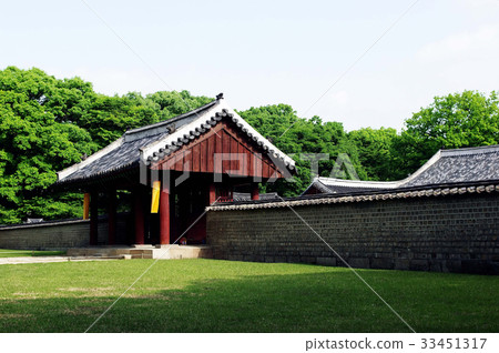 Yongnyonjeon, Jongmyo, Jongno-gu, Seoul Yongnyonjeon, Jongmyo, Jongno-gu, Seoul 33451317