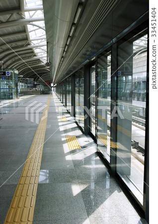 Unseo Station (Airport Railroad), Youngjong Island, Incheon 33451404