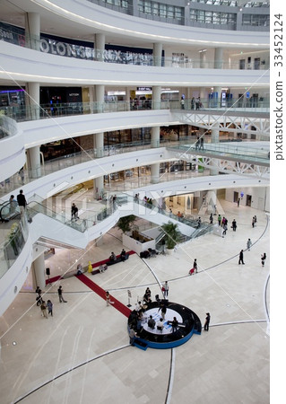 Time Square, Yeongdeungpo-gu, Seoul 33452124