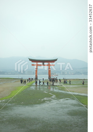 Miyajima in the rain 33452637