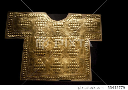 Golden Armor (Inca), National Museum of Korea, Yongsan-gu, Seoul Golden Armor (Inca), National Museum of Korea, Yongsan-gu, Seoul 33452779