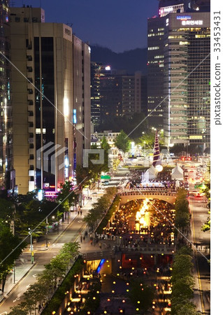 Cheonggyecheon, Jung-gu, Seoul Cheonggyecheon, Jung-gu, Seoul 33453431