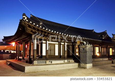 首爾中區南山谷韓屋村 首爾中區南山谷韓屋村 33453821