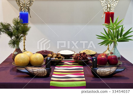 Traditional wedding Traditional wedding 33454037