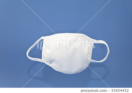 Mask 33454432