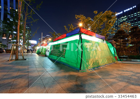 Stand, stock price, Yeouido, Yeongdeungpo-gu, Seoul 33454463