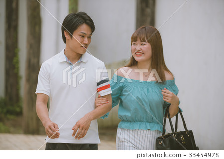 日期 約會 年輕人 33454978