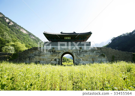Deokju Mountain, Wolaksan, Jecheon, Chungbuk 33455564