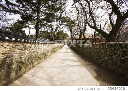 忠武縣峨山市外娛樂村 忠武縣峨山市外娛樂村 33456020