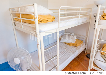 典型的宿舍宿舍 33457708