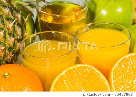 Natural and fresh juices 33457968