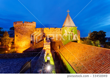 Belgrade fortress and Kalemegdan park 33458949
