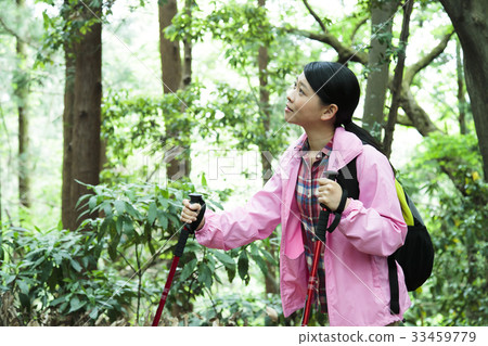 Mountain Climbing Mountain Girl Trekking Mountain Climbing Mountain Outdoor Hiking 33459779