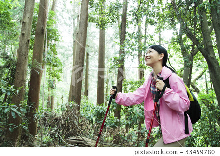 Mountain Climbing Mountain Girl Trekking Mountain Climbing Mountain Outdoor Hiking 33459780