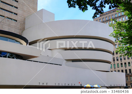 Guggenheim Museum (New York) 33460436
