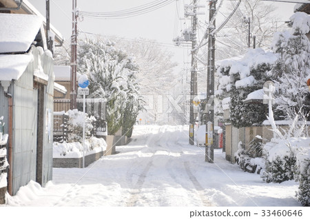 雪蓋 33460646